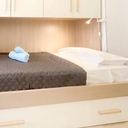Apartment Bh - Lenval - Ac, Wifi, 5 Pers Nice